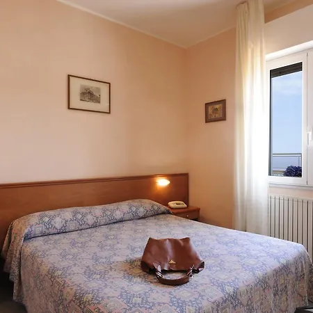 Tritone 3* Laigueglia