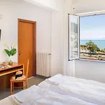 Tritone 3* Laigueglia