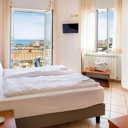 Tritone 3* 라이구에글리아