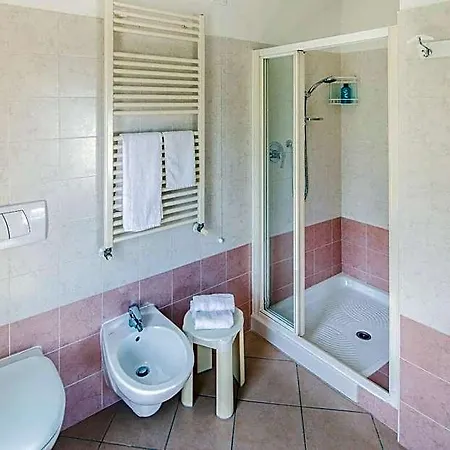 Tritone Hotel 3*
