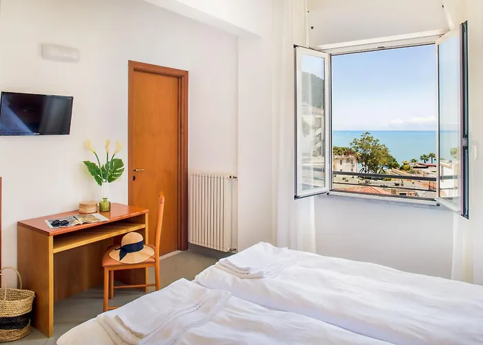 Tritone 3* Laigueglia